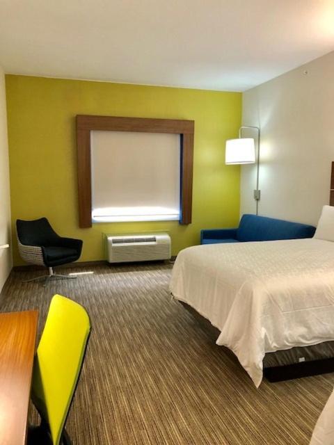 Holiday Inn Express & Suites Longview South I-20 By Ihg Экстерьер фото